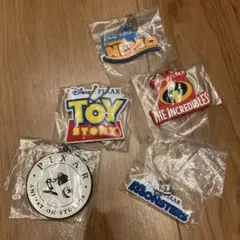 PIXAR ロゴ ラバーマスコット ガチャガチャ