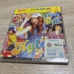 NEVER GIVE UP! Kylee(カイリー)未開封品