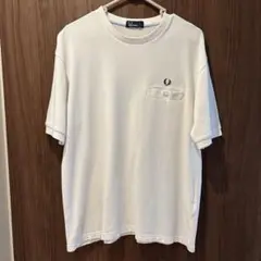 フレッドペリー　Tシャツ 刺繍ロゴ ポケット付き