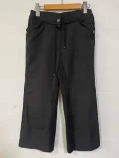 ★adabatアダバット　クロップドパンツ　八分丈