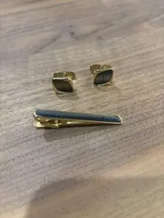YSL イヴ・サンローラン カフリンクス　ネクタイピン