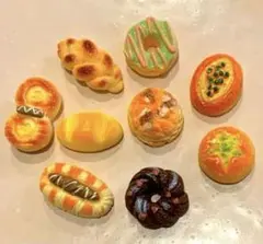 パン　スイーツ　デコパーツ　9個セット