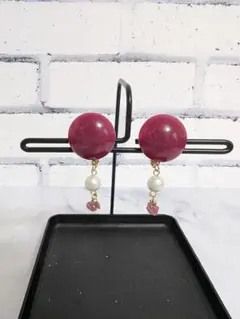 Item thumbnail for item d63ae319-7a90-4ff5-a609-c0a85527040d