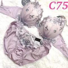 Item thumbnail for item 87df4897-226d-4146-b381-009be0e6b972