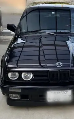 BMW E30 4ドア