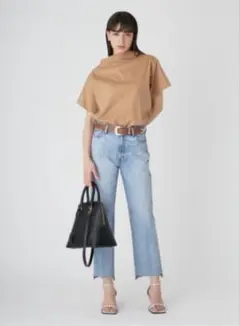 【美品】Mila Owen ハイネックデザインカットトップス 手洗い可能