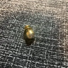 ゴールド クリスタル ピンバッチ