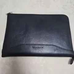 美品　word traveler　クラッチバッグ