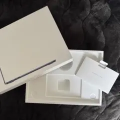 Item thumbnail for item dc3184ae-9fe1-4eee-ba76-35048af26056