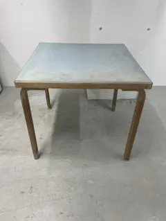 アアルトテーブル