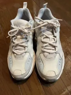 NIKE M2K テクノ