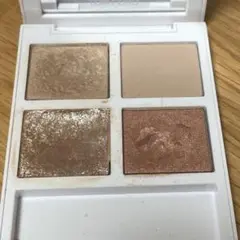 TOM FORD ソレイユアイカラークォード 001