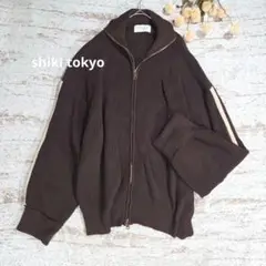 Item thumbnail for item c21975fd-10db-429f-a06a-ed4a91856ca1