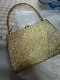 金色 花柄 ハンドバッグ 和装用　ハンドバッグは未使用　箱あり