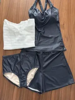 値下げ♡新品♡ 水着　ラッシュガード　4点セット　グレー　13号