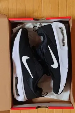 NIKE INTRLK 　22.5cm