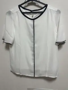 ※未使用※ 半袖ブラウス M