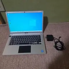 Item thumbnail for item b17e04ca-5e69-4208-93cf-a5e862c2e7fc