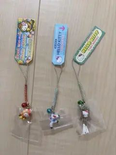 ハローキティ　ご当地ストラップ　宮崎限定＆横浜限定＆鹿児島限定　3つ　バラ可能
