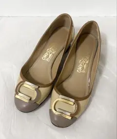 美品★フェラガモ★ Salvatore Ferragamo★パンプス★ベージュ★