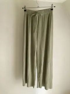 RETRE GIRL プリーツパンツ