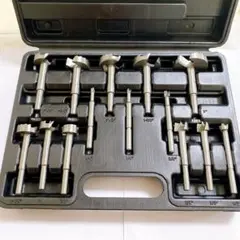 Item thumbnail for item c5f30813-128c-4914-bbf3-788f670bb4af