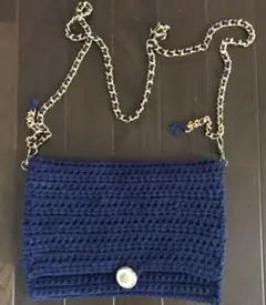 Item thumbnail for item 353bb6cc-c180-4710-8180-a5cfd1de0bb6