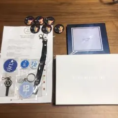 EXO まとめ売り　キーホルダー　バッチ