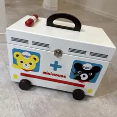 MIKI HOUSE 木製救急車薬箱