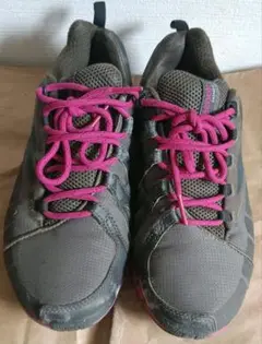 Item thumbnail for item 43a962e5-d0e8-4602-8bb7-fd2a2471e6ca