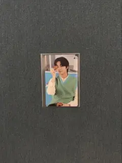 Item thumbnail for item 9716c01e-3d9c-444b-b732-efff225ba434