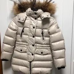Moncler ガールズダウンコート 8歳