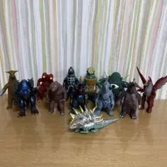 アクマニヤ星人　懐古堂　ベアモデル オール怪獣コレクション　ソフビ ショップ・懐古堂がベアモデルと超気になる新プロジェクト