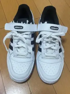 adidas Originals FORUM LOW アディダス スニーカー