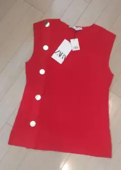 【値下げ】新品タグ付き＊ZARA＊ゴールドボタン＊ノースリーブニット