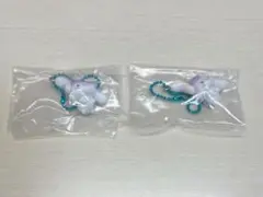 おみみでぶらりんマスコット シナモン あくしゅ？