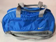 美品　NIKE ナイキ　スポーツバック　プールバッグ