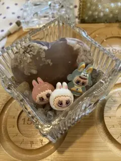 ラブブのフィギュア