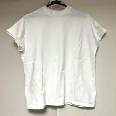 ホワイト　フレンチスリーブTシャツ GU ユニクロ　無印　愛用者