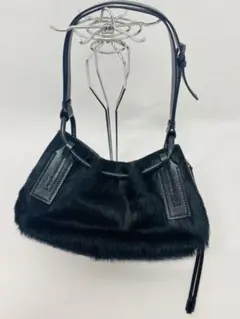約80%オフ!超美品 GUCCI グッチ ショルダーバック ハラコ ブラック