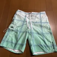 Quiksilver サーフパンツ ミントグリーン チェック柄　サイズ12