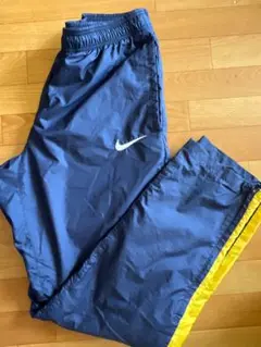 Nike ネイビー/イエロー ピステパンツ