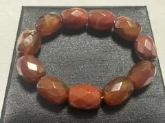 Item thumbnail for item a8708219-8784-46e5-b3c5-bf8f89efc18c