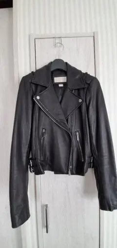 Michael Korsのライダース