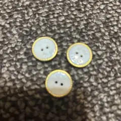 白ボタン