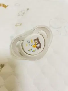 Combi クマのイラスト おしゃぶり シリコン製