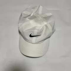 Nike ホワイトキャップ 通気性
