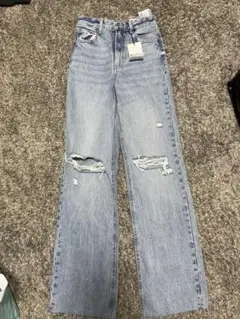 【新品】ZARA ライトブルーダメージワイドレッグデニム