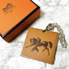 エルメス　スカーフ　カレ70 ジンガロ限定　フランス来日馬のオペラ記念品 エルメス スカーフ カレ70 ジンガロ限定 フランス来日馬のオペラ