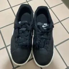 Nike ブラック スニーカー